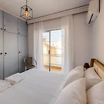 Sunway Daire Rhodes City